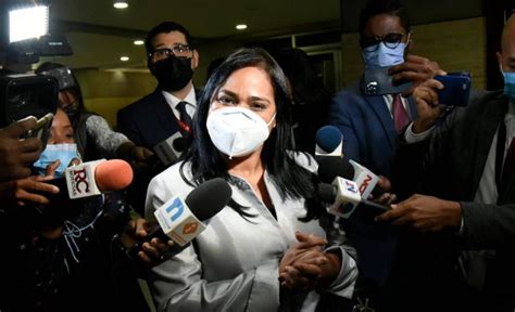 la pastora rossy guzmán|Tribunal deja en libertad condicional a la pastora。